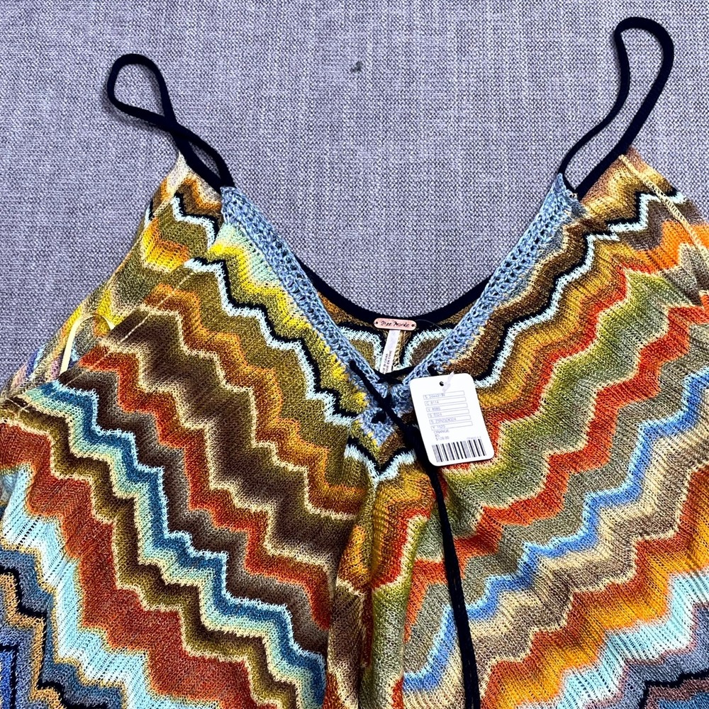 Free People Knit Camisole Top Womens XS Multicolor Zig Zag Striped Crochet Trim - Picture 5 of 11